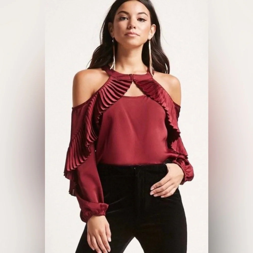 Entro Burgundy Cold Shoulder Top
